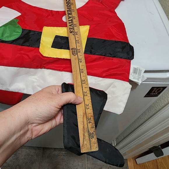 Santa Nylon Christmas Wall Decor 36x30" Gemmy Decoration - Picture 5 of 6